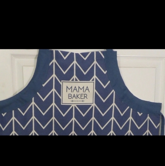 Moma Baker and Little Taster Matching Apron Set - Picture 4 of 5